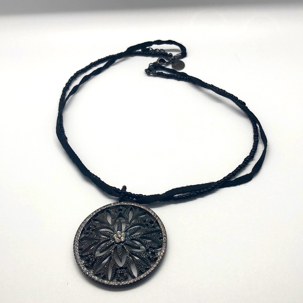 16” Sarah Coventry Necklace w/pendant
